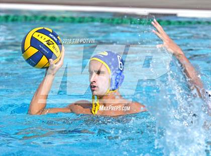 Thumbnail 2 in Grossmont vs La Jolla (CIF D2 SDS Regional) photogallery.