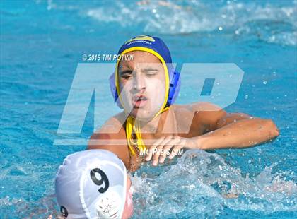 Thumbnail 3 in Grossmont vs La Jolla (CIF D2 SDS Regional) photogallery.