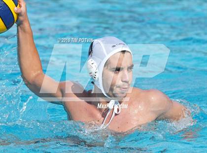 Thumbnail 2 in Grossmont vs La Jolla (CIF D2 SDS Regional) photogallery.