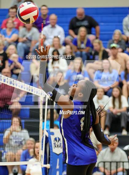 Thumbnail 2 in Florence @ Lampasas photogallery.