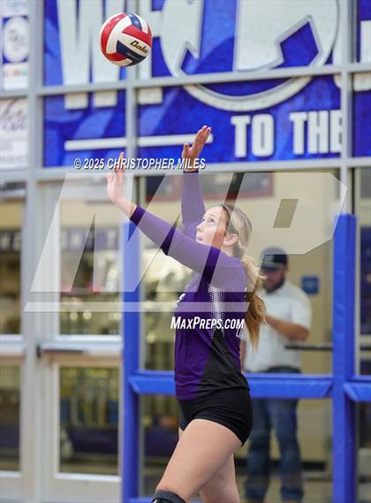 Thumbnail 2 in Florence @ Lampasas photogallery.