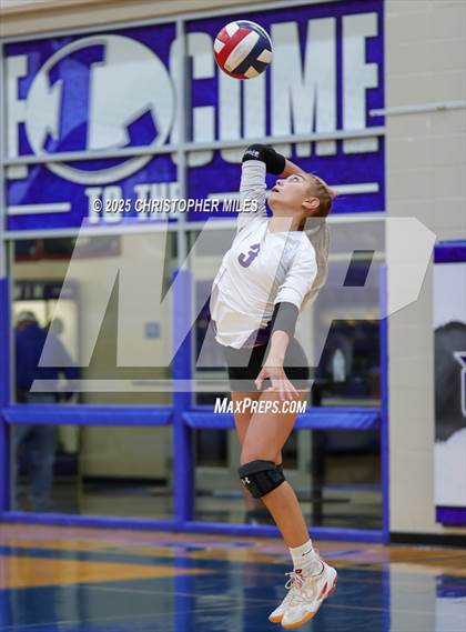 Thumbnail 1 in Florence @ Lampasas photogallery.