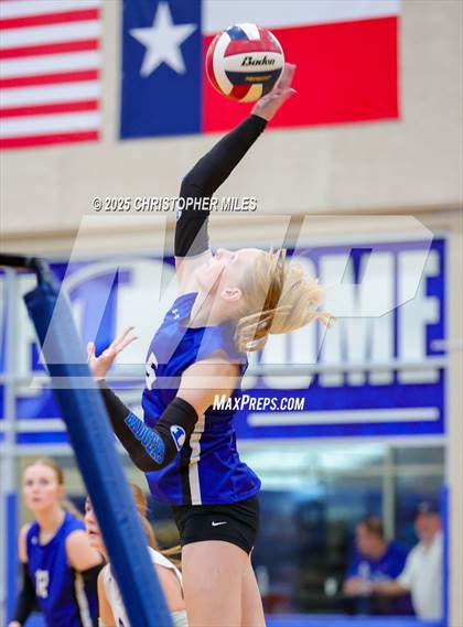 Thumbnail 2 in Florence @ Lampasas photogallery.