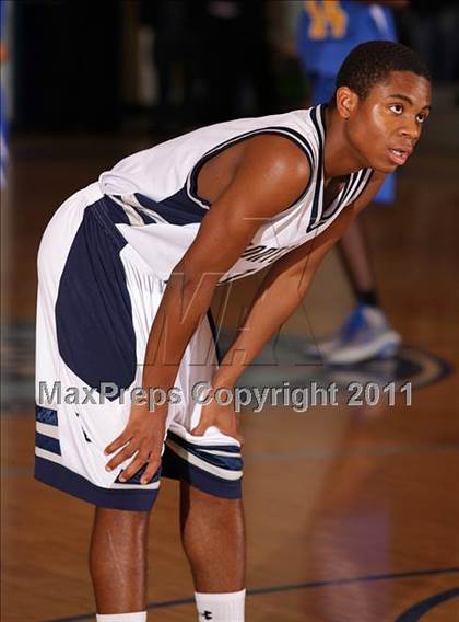 Thumbnail 2 in Montclair Prep vs. St. Bernard (CIF SS Playoffs) photogallery.