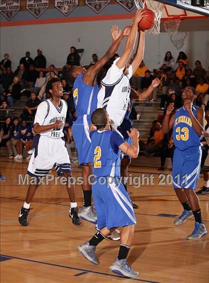 Thumbnail 1 in Montclair Prep vs. St. Bernard (CIF SS Playoffs) photogallery.