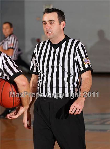 Thumbnail 1 in Montclair Prep vs. St. Bernard (CIF SS Playoffs) photogallery.