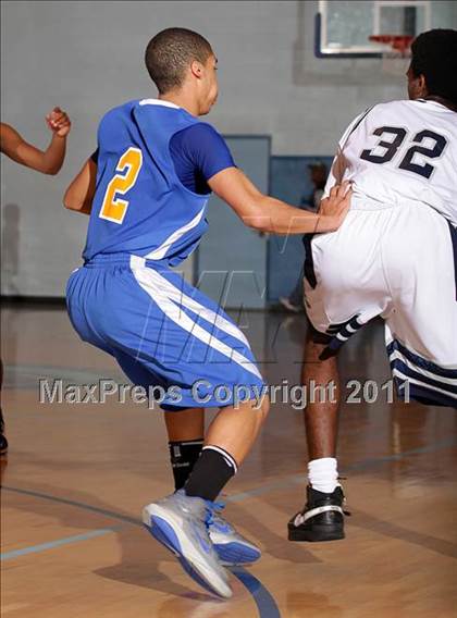 Thumbnail 1 in Montclair Prep vs. St. Bernard (CIF SS Playoffs) photogallery.