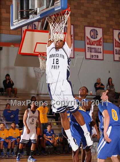 Thumbnail 1 in Montclair Prep vs. St. Bernard (CIF SS Playoffs) photogallery.