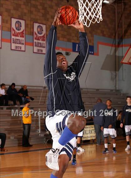 Thumbnail 1 in Montclair Prep vs. St. Bernard (CIF SS Playoffs) photogallery.