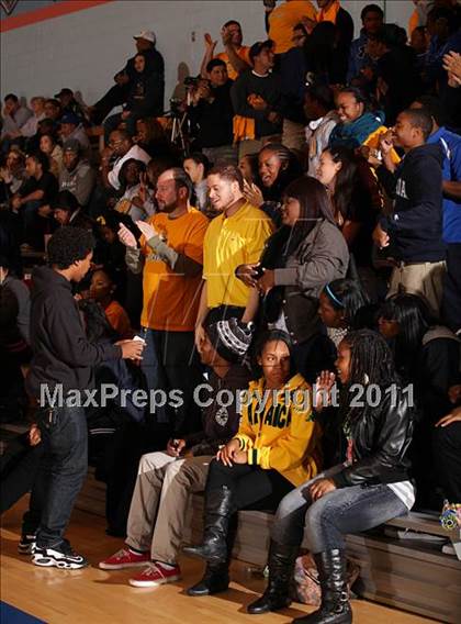 Thumbnail 1 in Montclair Prep vs. St. Bernard (CIF SS Playoffs) photogallery.