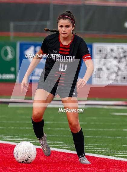 Thumbnail 2 in Oakton @ James Madison (VHSL Class 6 Region D Final) photogallery.