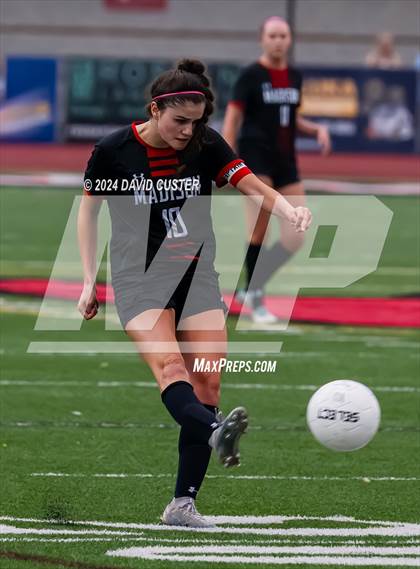 Thumbnail 2 in Oakton @ James Madison (VHSL Class 6 Region D Final) photogallery.