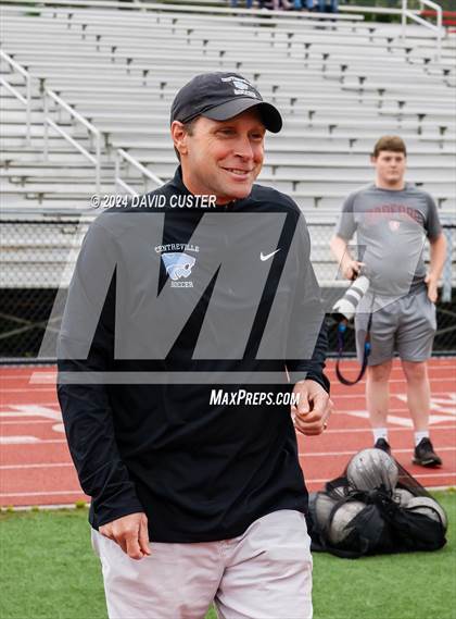 Thumbnail 1 in Oakton @ James Madison (VHSL Class 6 Region D Final) photogallery.