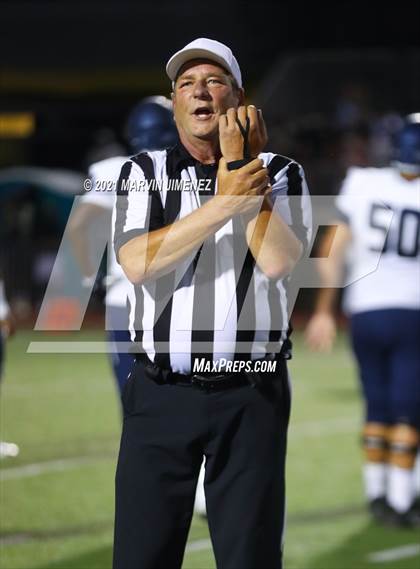 Thumbnail 2 in Oaks Christian vs Sierra Canyon photogallery.