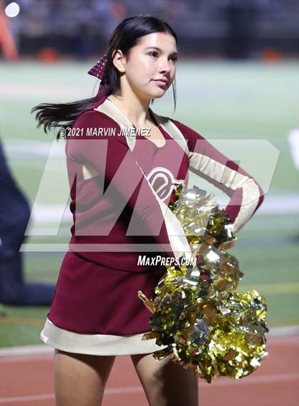 Thumbnail 1 in Oaks Christian vs Sierra Canyon photogallery.