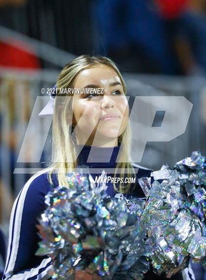 Thumbnail 3 in Oaks Christian vs Sierra Canyon photogallery.
