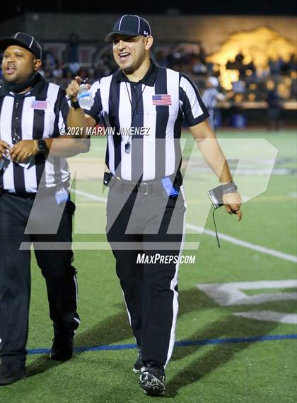 Thumbnail 1 in Oaks Christian vs Sierra Canyon photogallery.