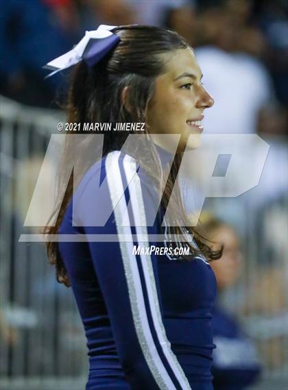 Thumbnail 1 in Oaks Christian vs Sierra Canyon photogallery.