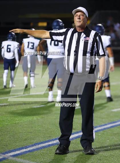 Thumbnail 3 in Oaks Christian vs Sierra Canyon photogallery.