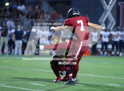 Thumbnail 3 in Oaks Christian vs Sierra Canyon photogallery.