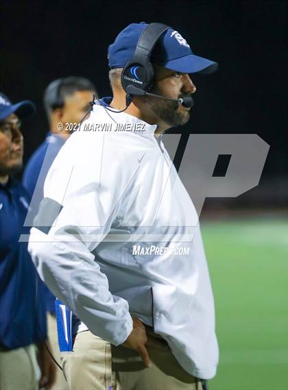 Thumbnail 2 in Oaks Christian vs Sierra Canyon photogallery.