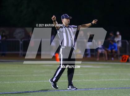 Thumbnail 2 in Oaks Christian vs Sierra Canyon photogallery.