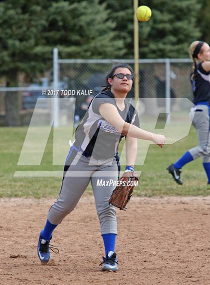 Thumbnail 3 in Putnam @ Killingly photogallery.