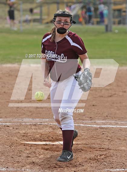 Thumbnail 3 in Putnam @ Killingly photogallery.