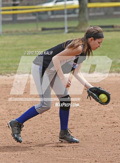 Thumbnail 1 in Putnam @ Killingly photogallery.