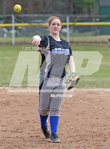 Thumbnail 1 in Putnam @ Killingly photogallery.