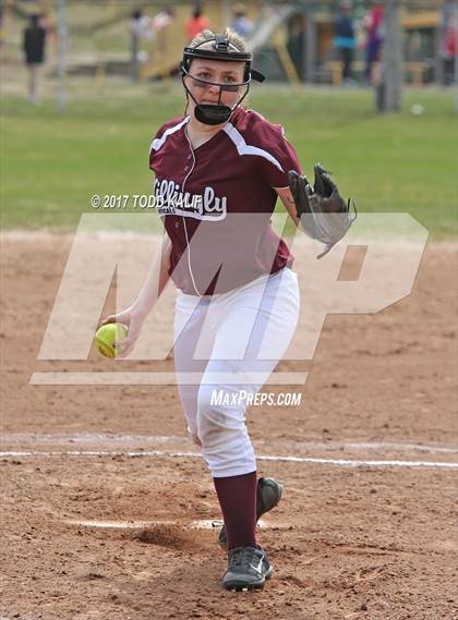 Thumbnail 2 in Putnam @ Killingly photogallery.