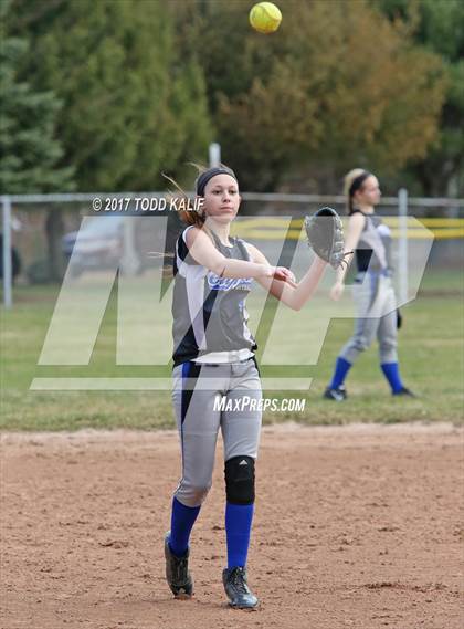 Thumbnail 1 in Putnam @ Killingly photogallery.