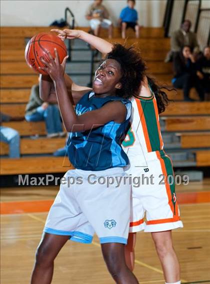 Thumbnail 1 in Ramona @ Poly (Lady Bears Holiday Classic) photogallery.