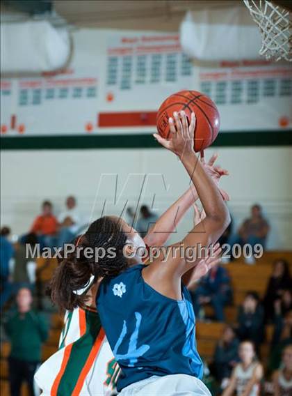 Thumbnail 1 in Ramona @ Poly (Lady Bears Holiday Classic) photogallery.
