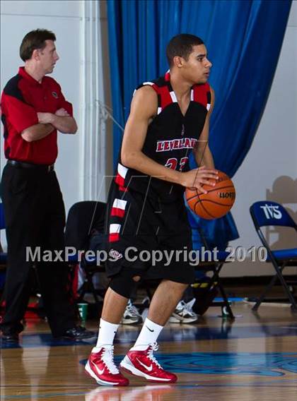 Thumbnail 2 in Pantego Christian vs Levelland (Trinity Valley Shootout) photogallery.