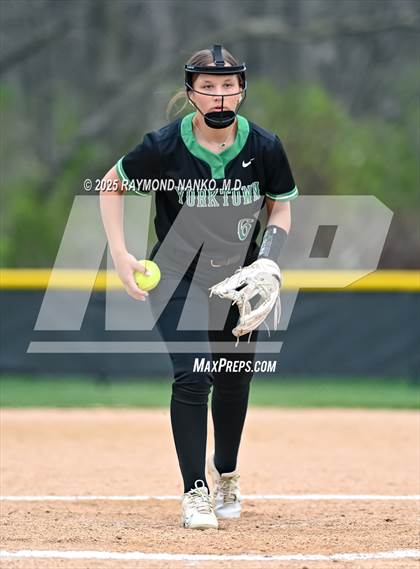Thumbnail 3 in Western @ Yorktown photogallery.