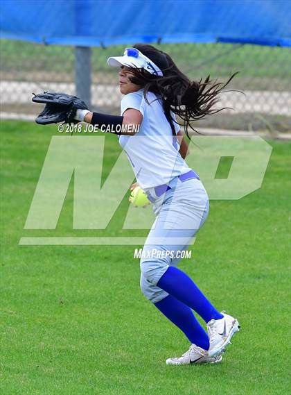 Thumbnail 1 in Cigarroa vs Edison [Thomas A.] (SAISD Softball Tournament) photogallery.
