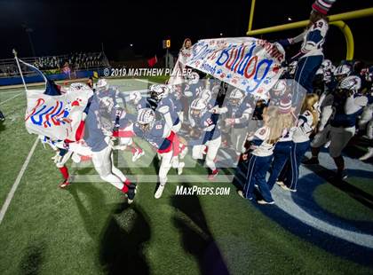 Thumbnail 2 in Terry Sanford vs. Pine Forest photogallery.