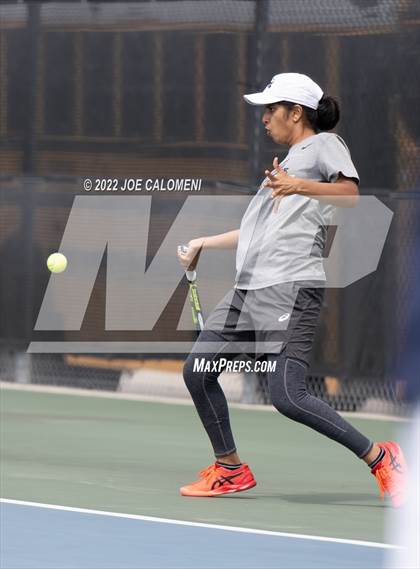 Thumbnail 1 in Rouse vs Jordan (UIL 5A Girls Singles State Quarterfinal) photogallery.