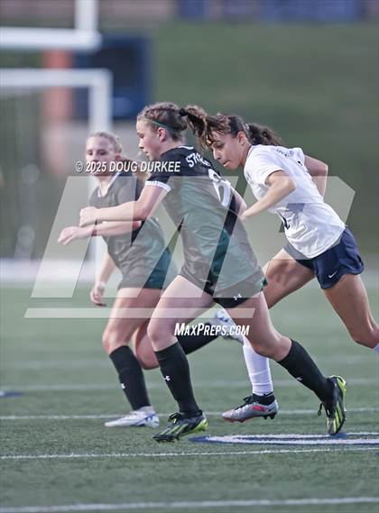 Thumbnail 3 in Tompkins @ Stratford (UIL Region III 6A D2 Regional Final) photogallery.