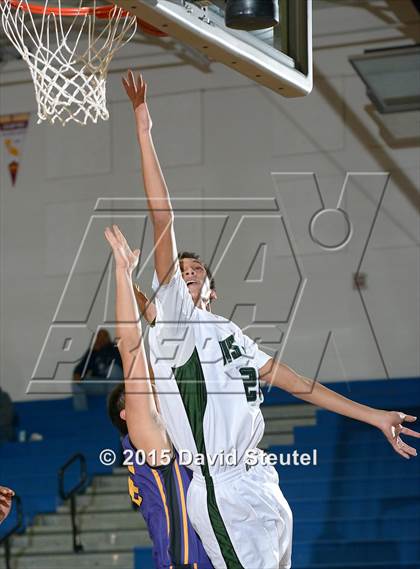 Thumbnail 3 in Ukiah vs. Rodriguez (Les Curry Invitational) photogallery.