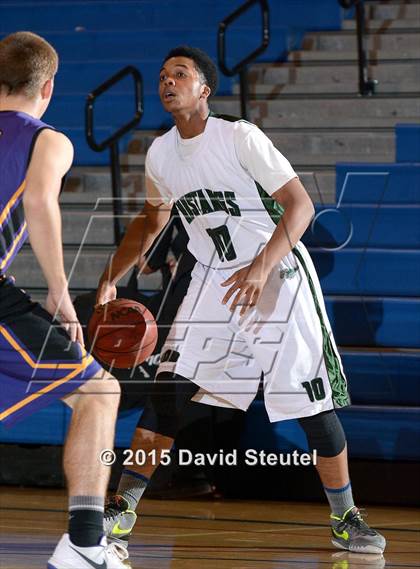 Thumbnail 1 in Ukiah vs. Rodriguez (Les Curry Invitational) photogallery.