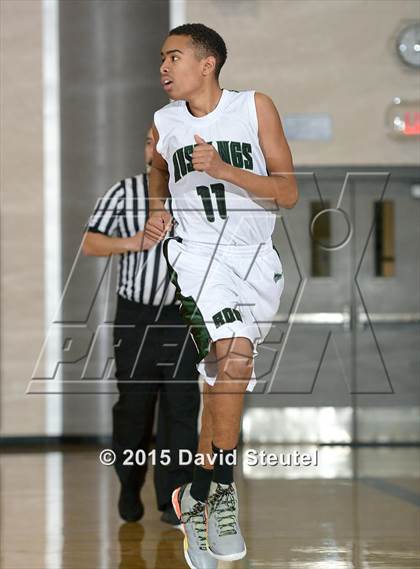 Thumbnail 1 in Ukiah vs. Rodriguez (Les Curry Invitational) photogallery.