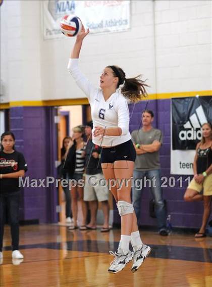 Thumbnail 1 in Coronado vs. La Costa Canyon (Durango Fall Classic) photogallery.
