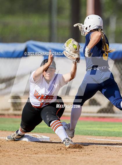 Thumbnail 3 in Wasco vs. Monache (CIF CS Division III Championship) photogallery.