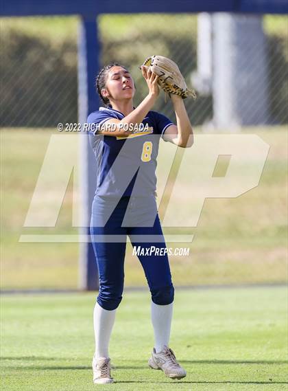 Thumbnail 2 in Wasco vs. Monache (CIF CS Division III Championship) photogallery.