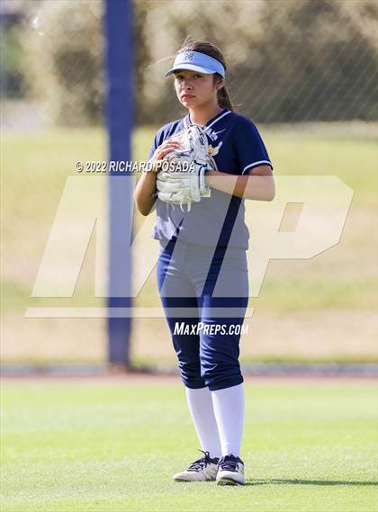 Thumbnail 2 in Wasco vs. Monache (CIF CS Division III Championship) photogallery.