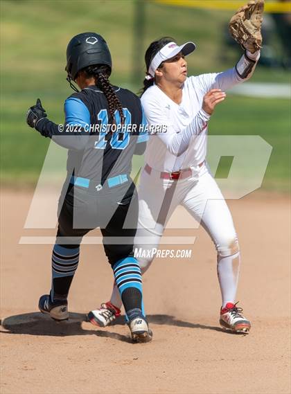 Thumbnail 2 in Carson vs. Redondo Union (TNT Tournament) photogallery.