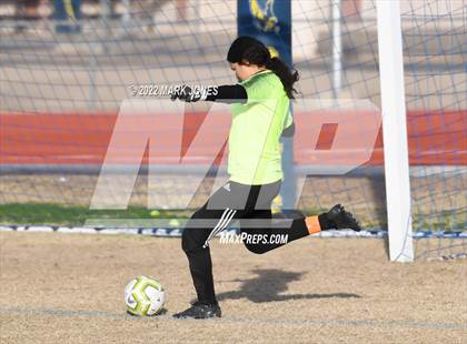 Thumbnail 3 in Yuma Catholic @ Bourgade Catholic photogallery.