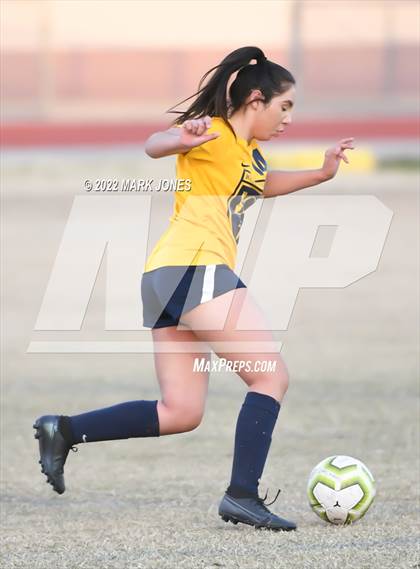 Thumbnail 2 in Yuma Catholic @ Bourgade Catholic photogallery.